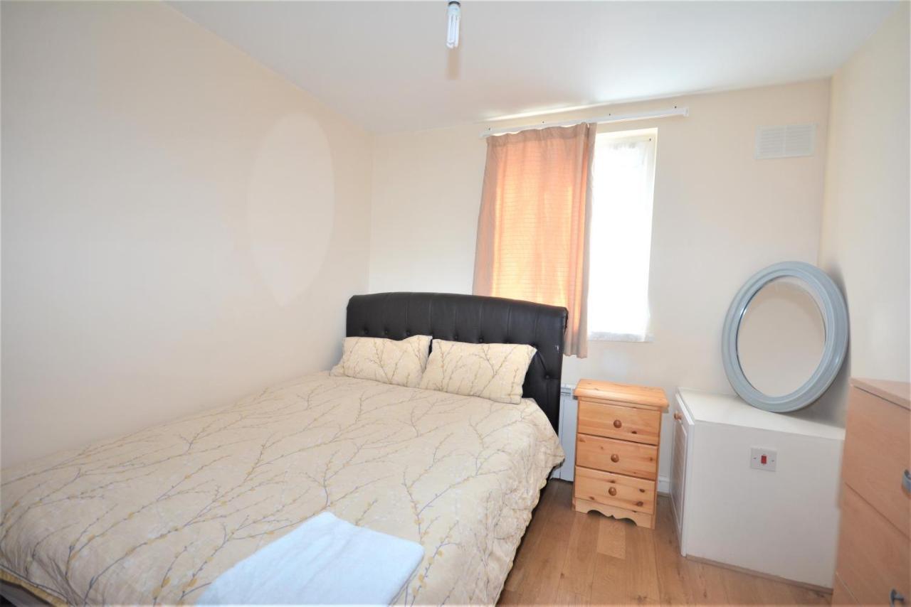 London Deluxe 6 Bedroom House Dagenham Luaran gambar