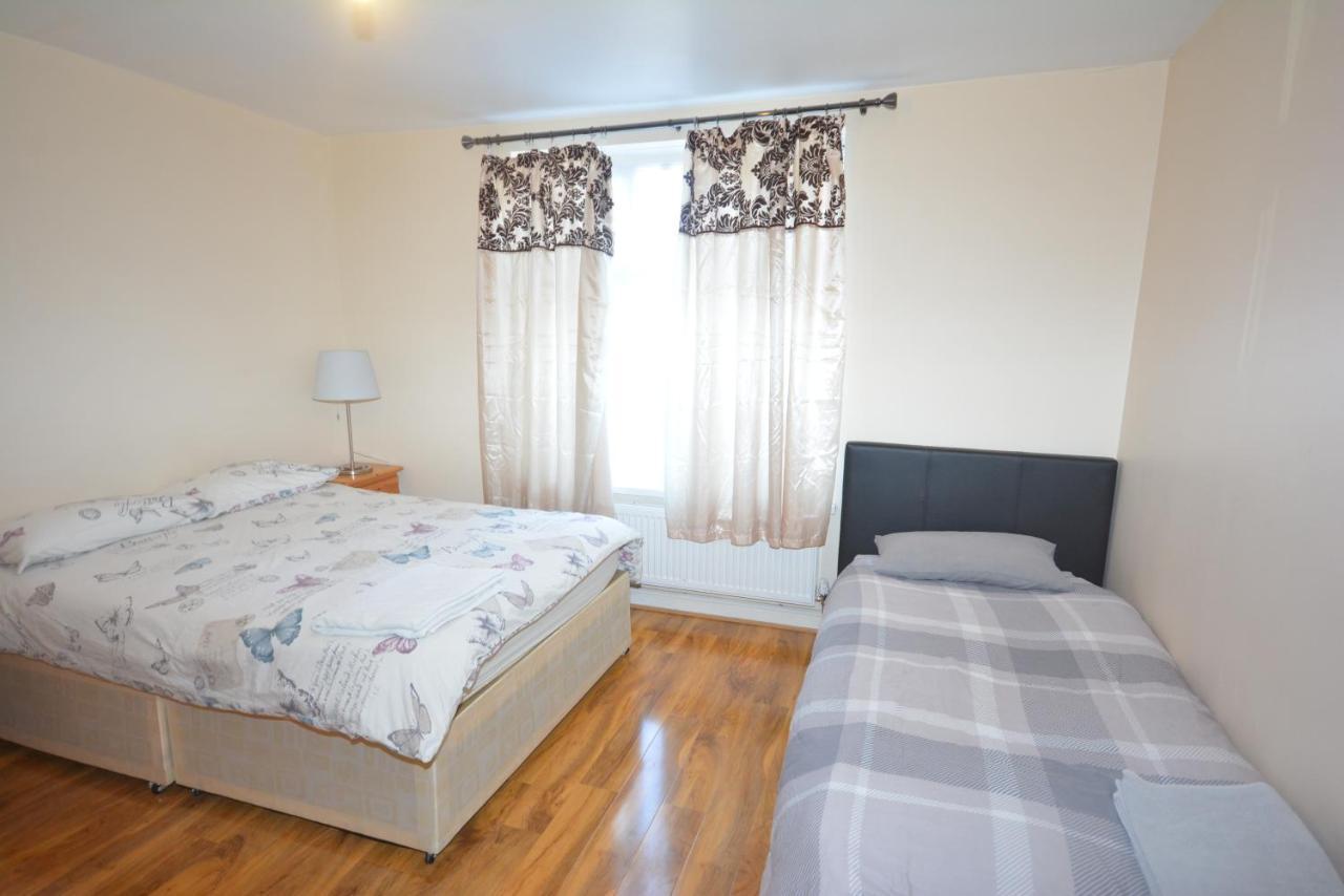 London Deluxe 6 Bedroom House Dagenham Luaran gambar