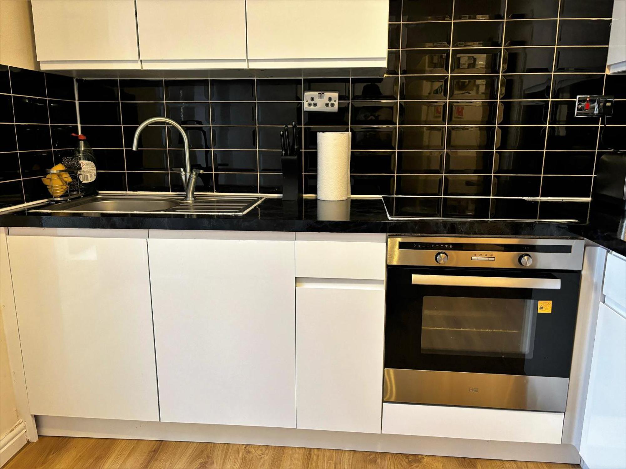 London Deluxe 6 Bedroom House Dagenham Luaran gambar