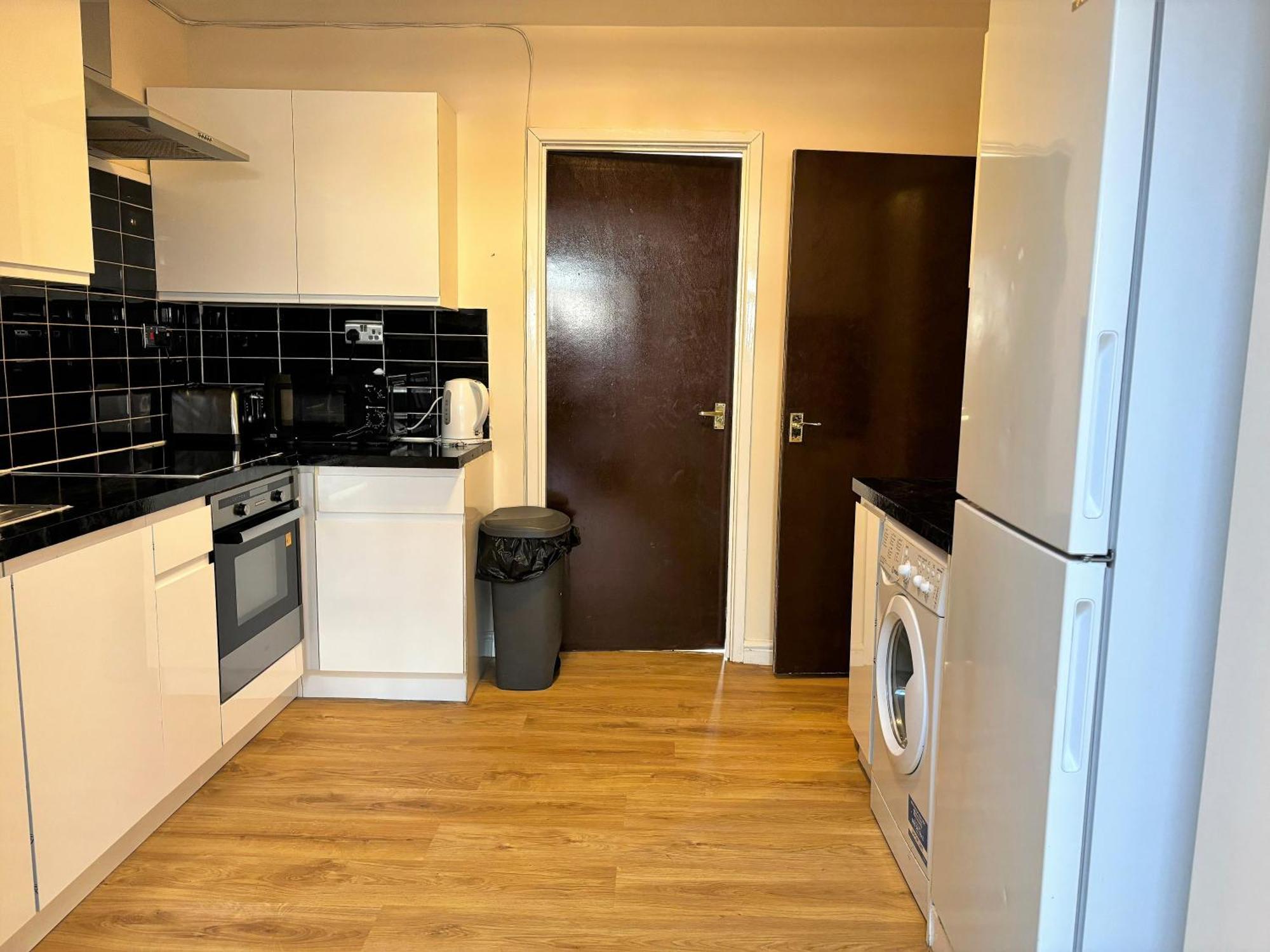 London Deluxe 6 Bedroom House Dagenham Luaran gambar